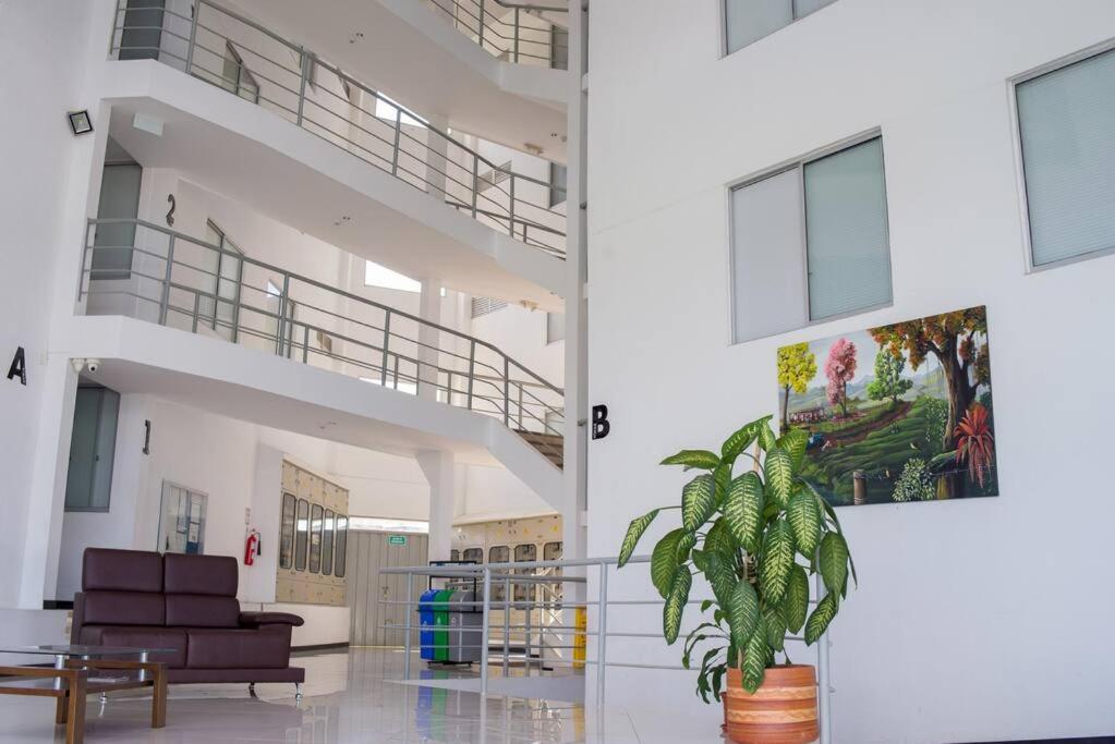 Apartamento Cerca Parque Del Cafe Con Piscina Montenegro Exterior foto
